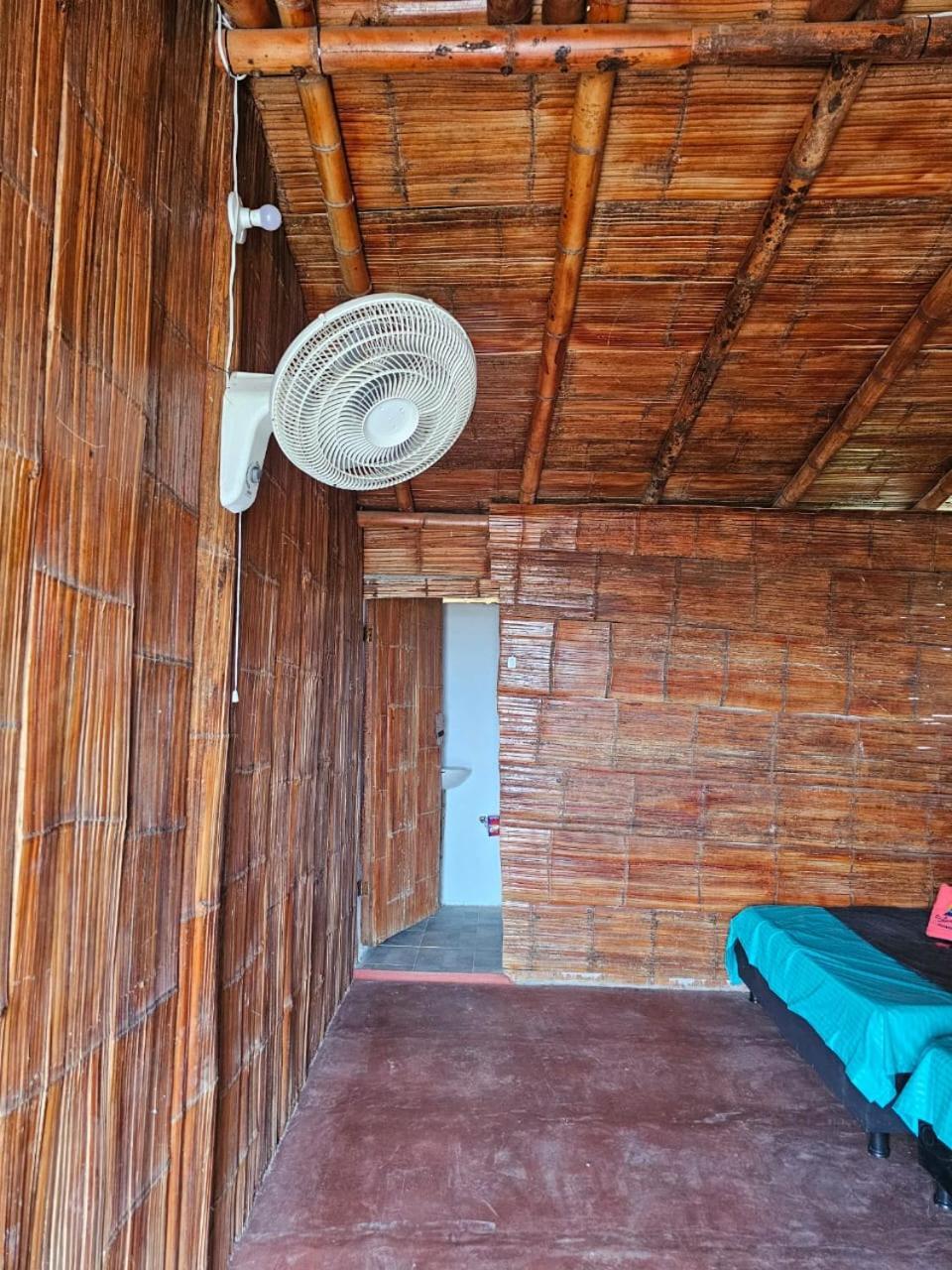 Estadero Los Hoyos Villavieja Buitenkant foto