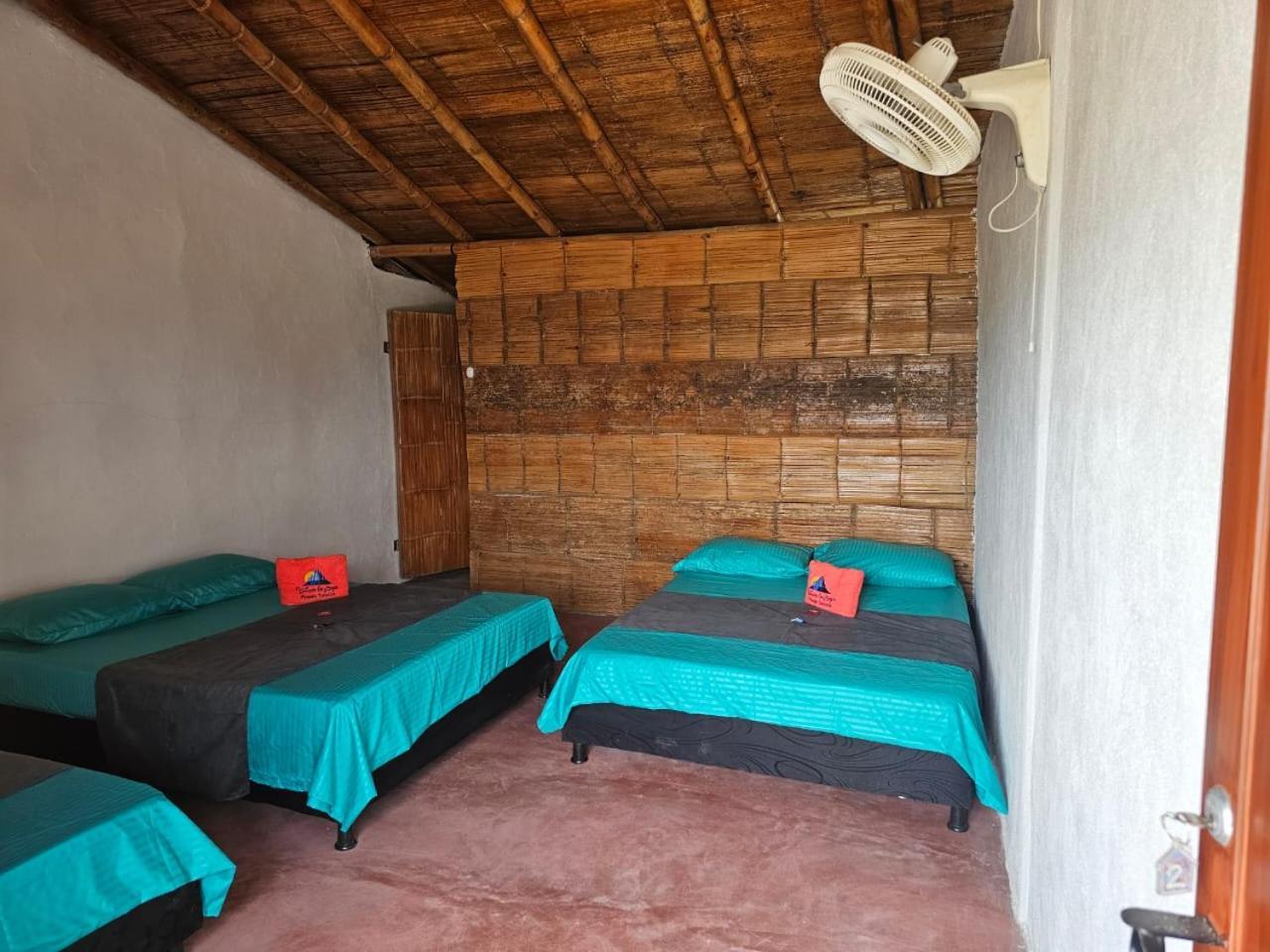 Estadero Los Hoyos Villavieja Buitenkant foto
